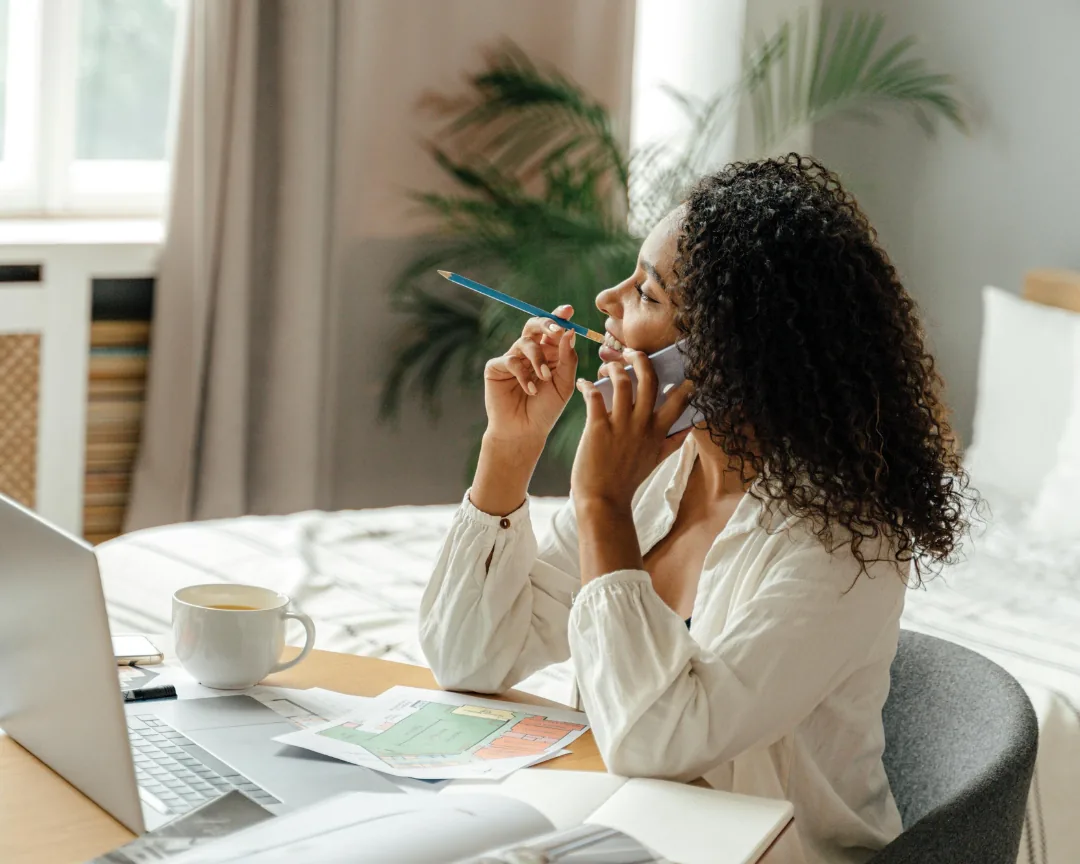 A friendly call to an insurance agent from home