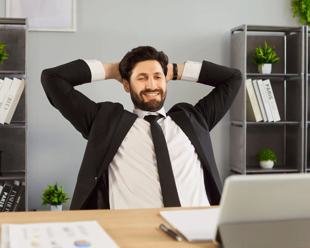 A calm trader confident about steady progress
